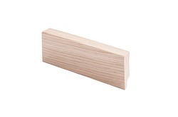 Jalkalista 16x42x2700 lakattu tammiviilu
