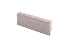 Jalkalista 16x42x2700 valkolakattu tammiviilu