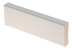 Peitelista 12x42x3300 valkoinen