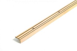 D2 M 90 Askelkulma 25x15mm Messinki